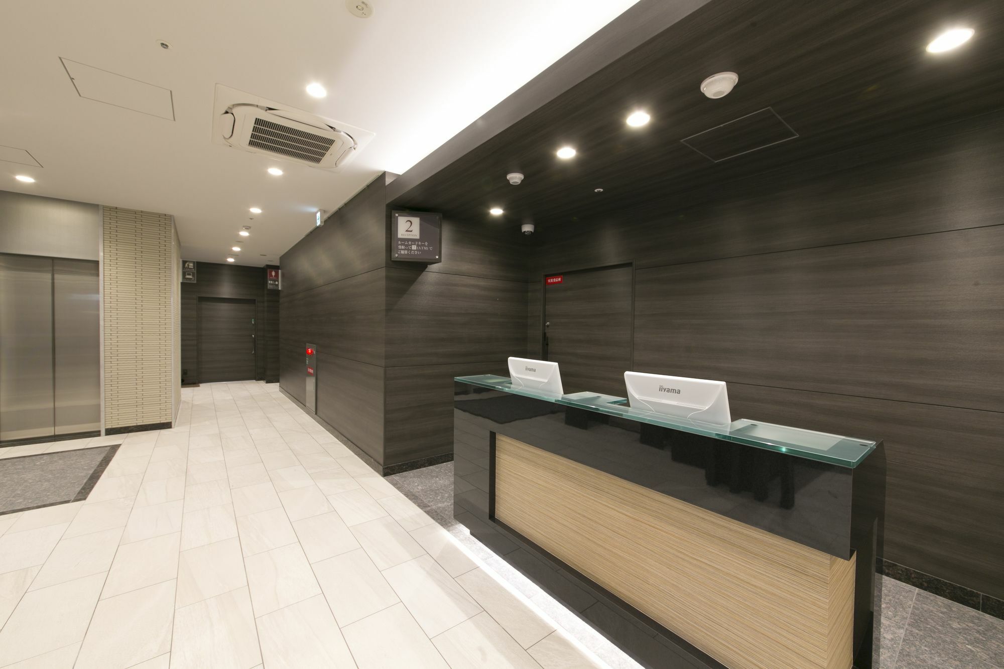 Washington R&B Hotel Shin Osaka Kitaguchi Bagian luar foto